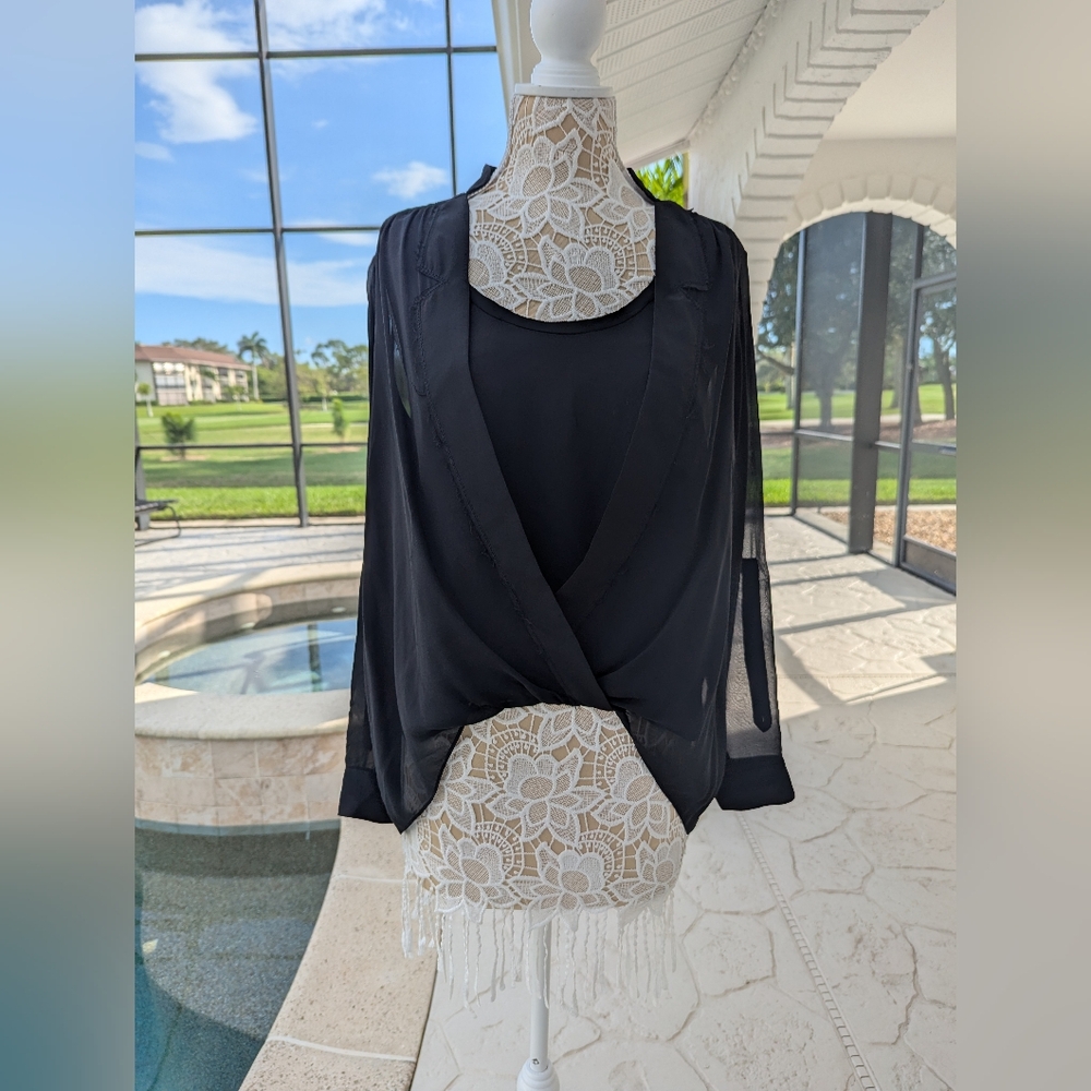 Nicole Miller silk high low blouse Large